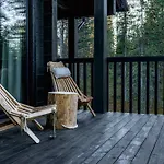 Modern High-quality 4br In Next To Slopes