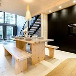 Modern High-quality 4br In Next To Slopes Levi