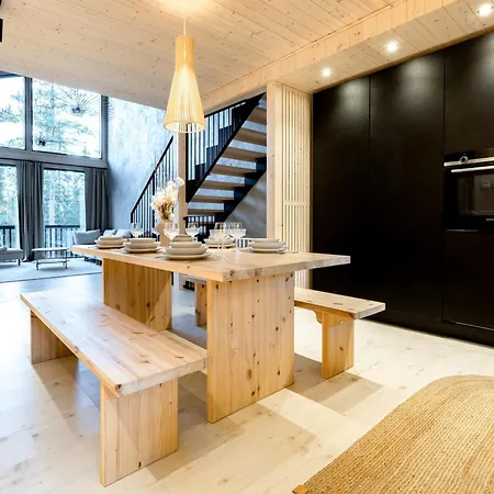 Modern High-quality 4br Next To Slopes Levi