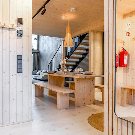 Modern High-quality 4br Next To Slopes Hébergement de vacances Levi