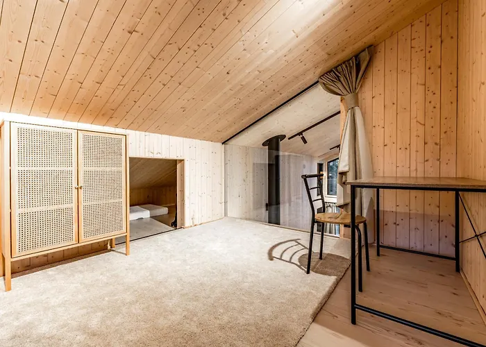 Modern High-quality 4br In Next To Slopes 度假居