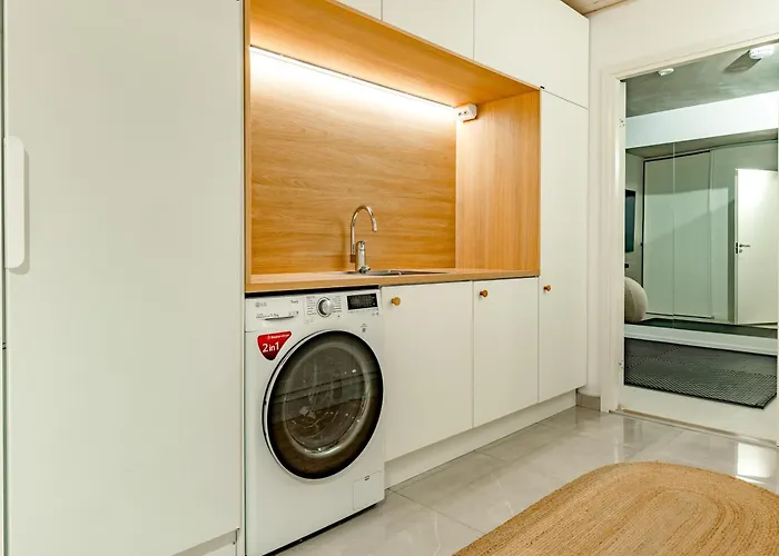 Modern High-quality 4br In Next To Slopes Hébergement de vacances Levi